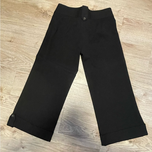 BEBE Y2K Vintage cropped pants. Size 2 - Picture 4 of 10